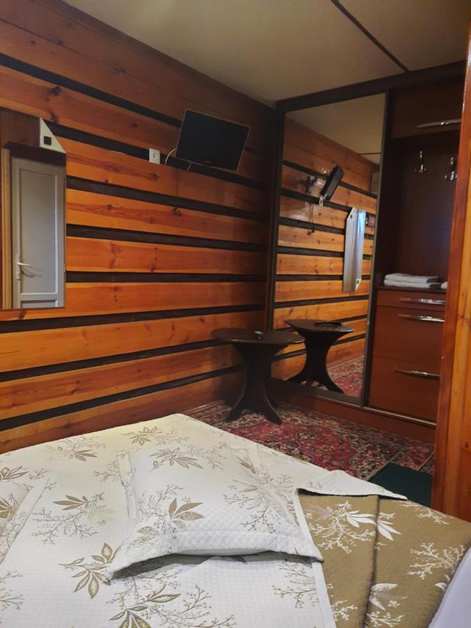 Kitech Guest House Oldenburg Bagian luar foto