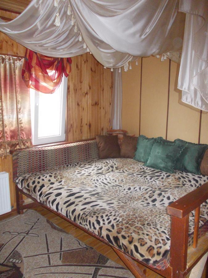 Kitech Guest House Oldenburg Bagian luar foto